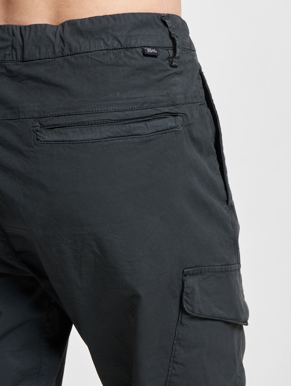 5 Pocket-4