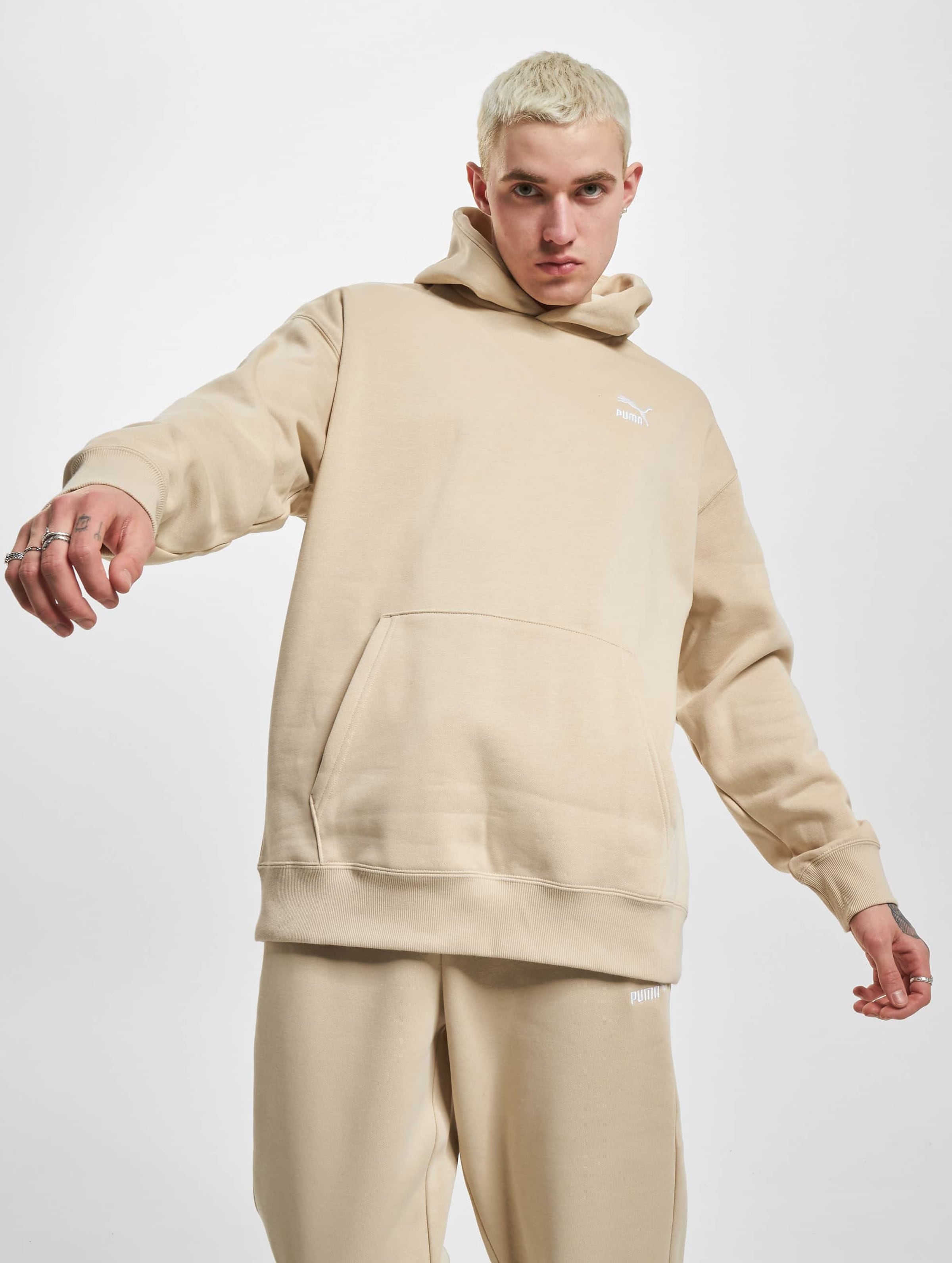 Puma cream outlet hoodie