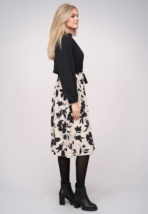 Longsleeve Dress with floral print-3