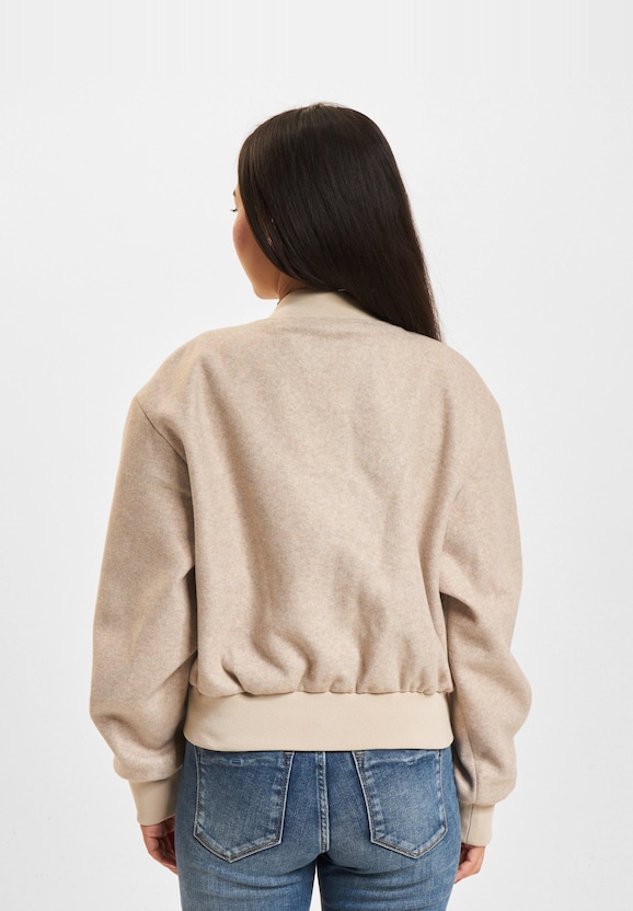 Nancy Life Short-1