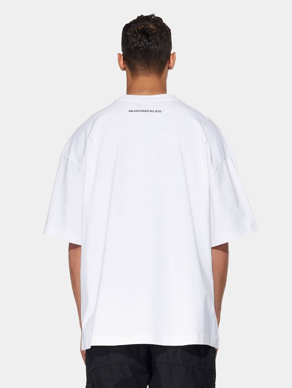 Studio X Huge-1