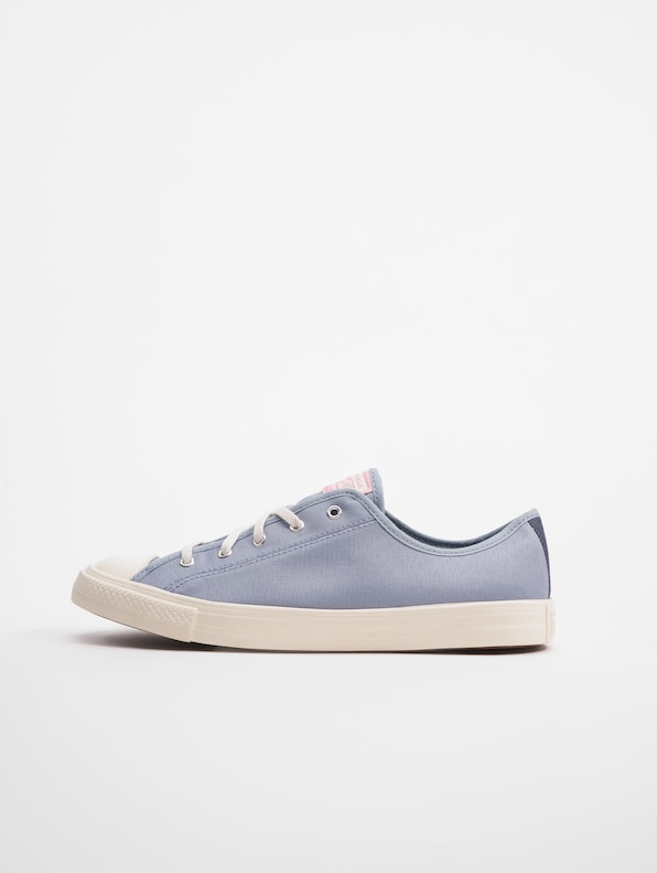 Dainty Denim Fashion-1