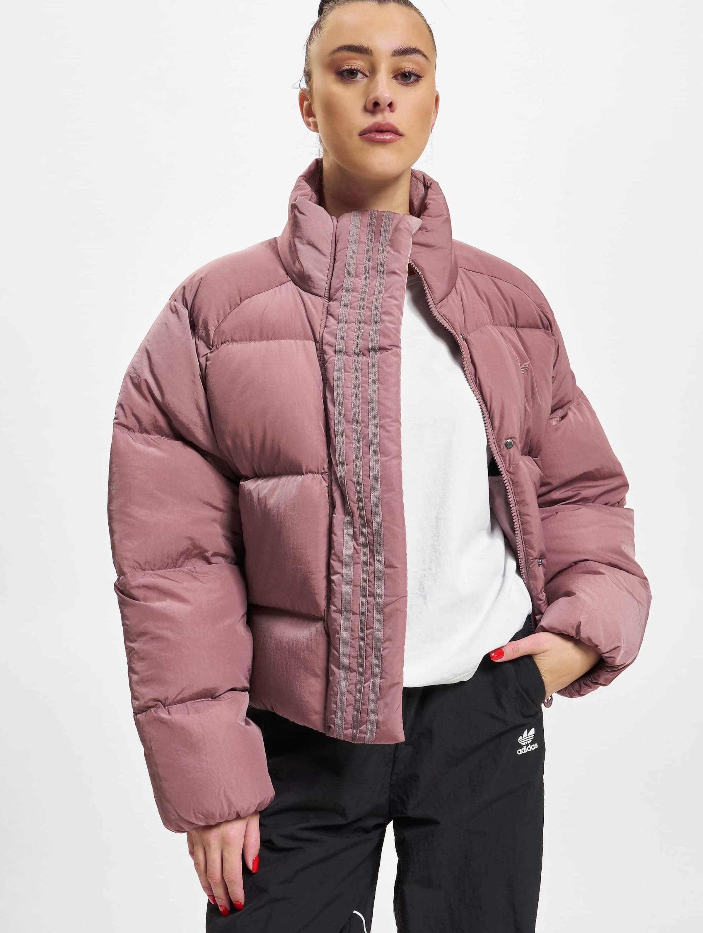 Cropped puffer jacket adidas deals