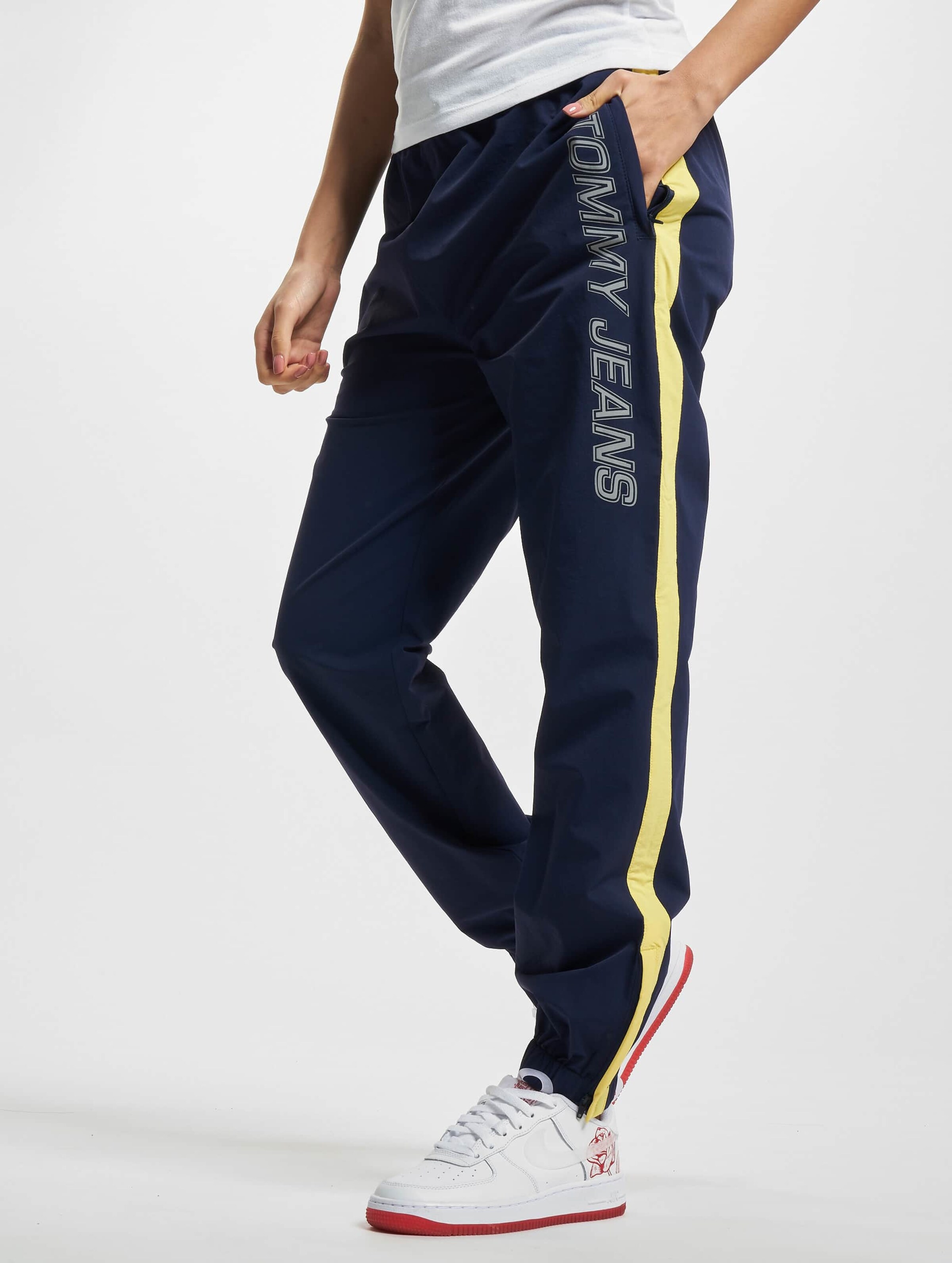 Tommy jeans hotsell track pants