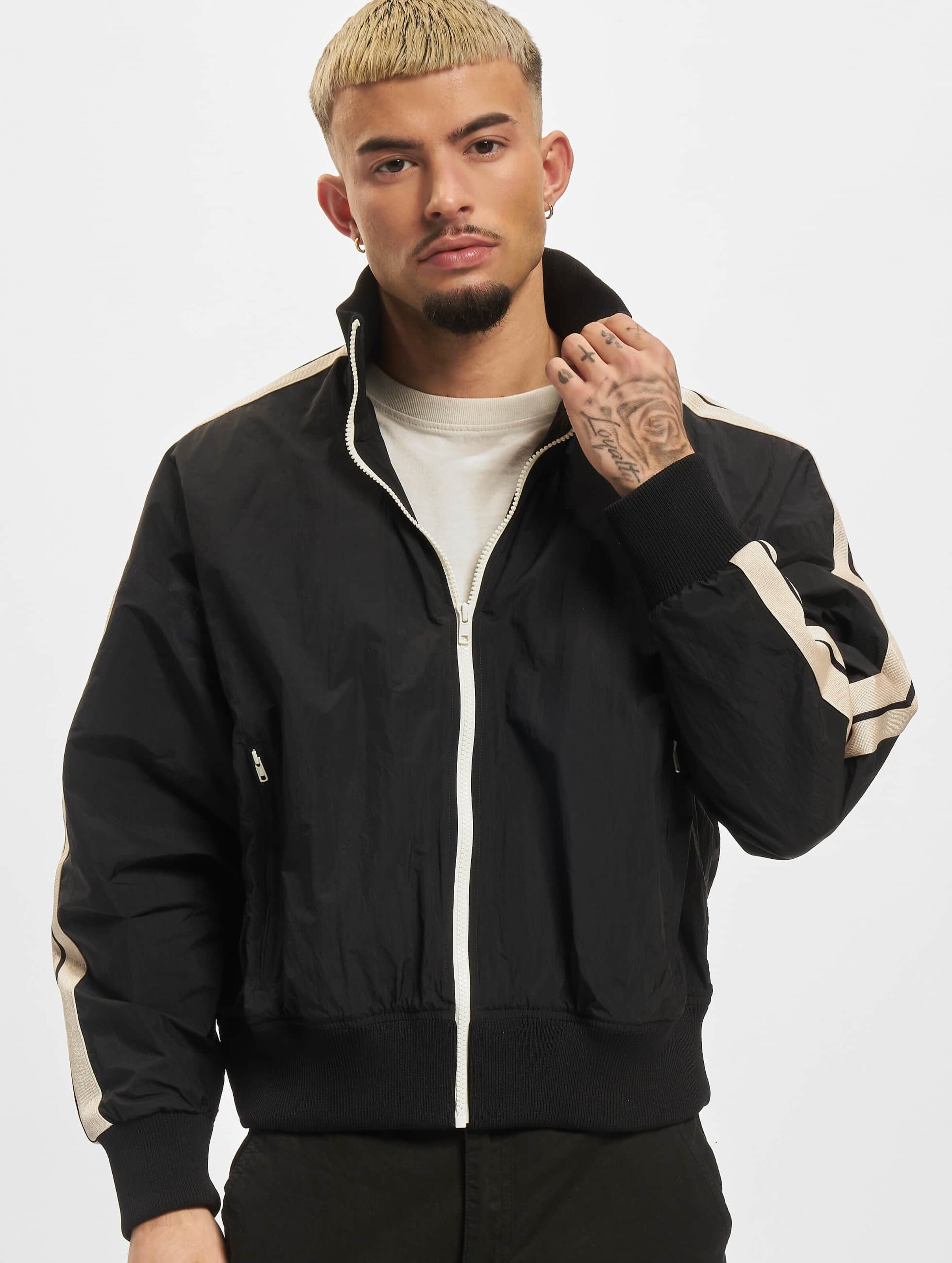 Palm Angels Curved Logo Lightweight Jacket Mannen op kleur zwart, Maat S