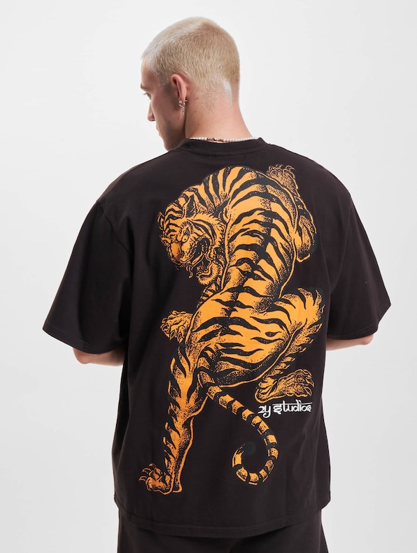 2Y Studios Tiger Oversize T-Shirt-1