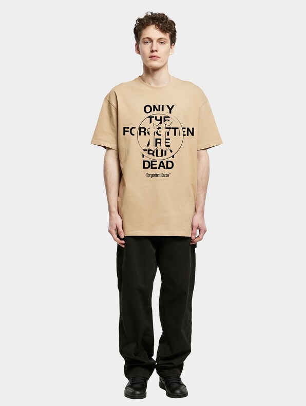 Forgotten Faces Faded Front Heavy Oversize T-Shirts-3