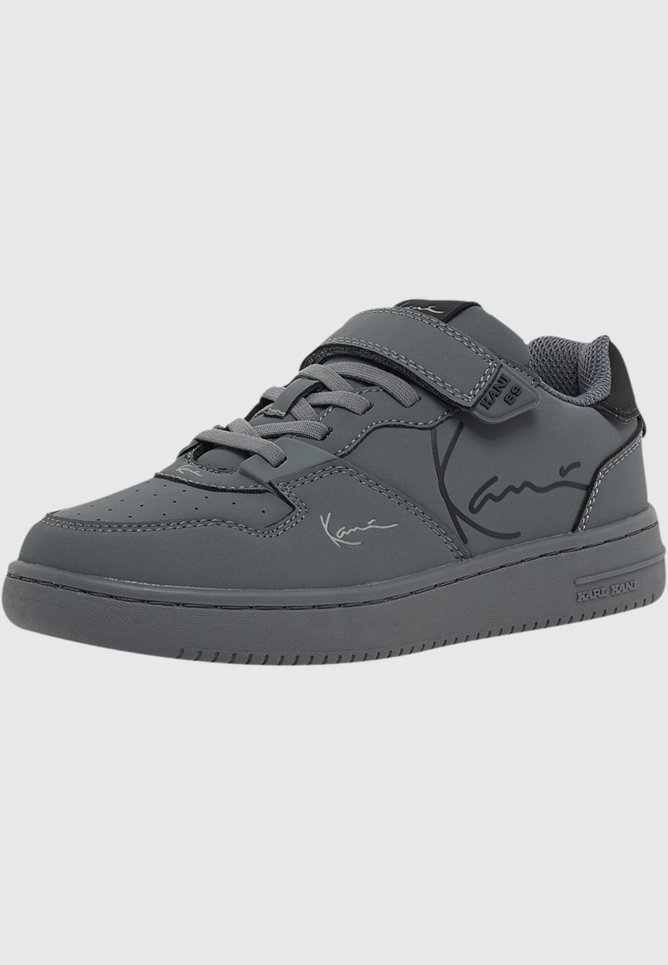Order Karl Kani Schuhe online with the lowest price guarantee