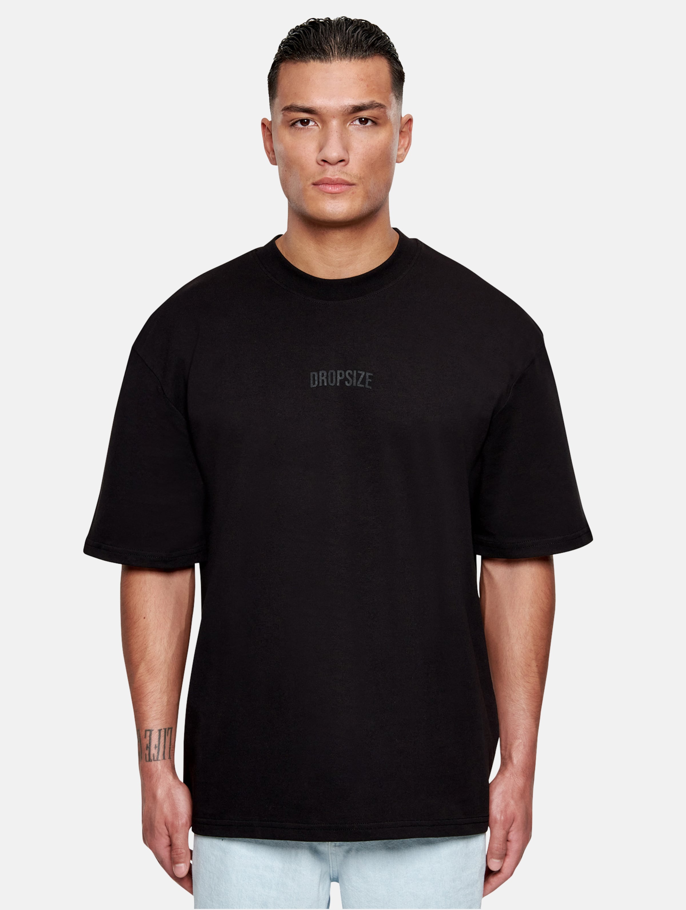 Dropsize Heavy Oversize Curved HD Logo T-Shirts op kleur zwart, Maat XS