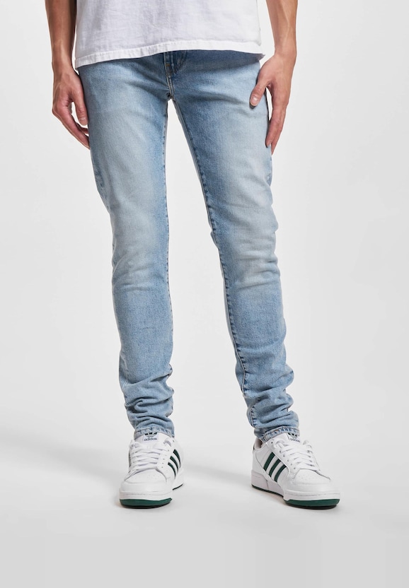 Levi's® Taper Jeans-0