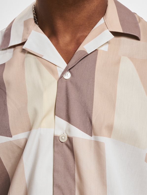 Motive Orint Resort-3