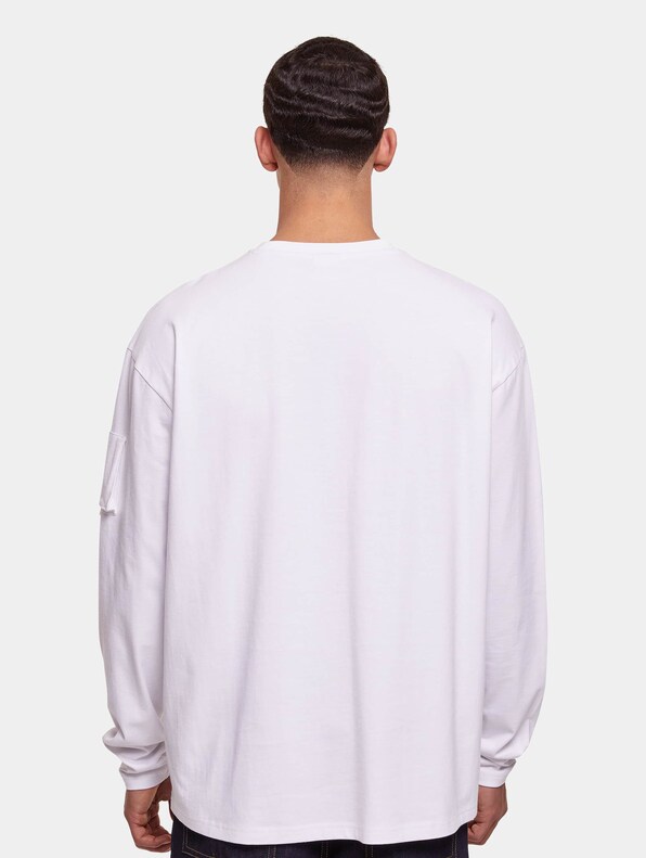 Sleeve Pocket Longsleeve-1