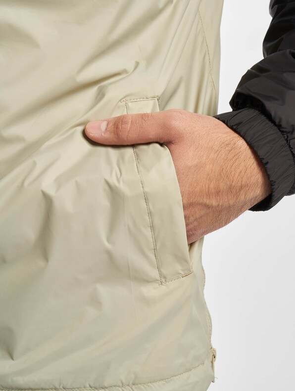 Stand Up Collar Pull Over-4