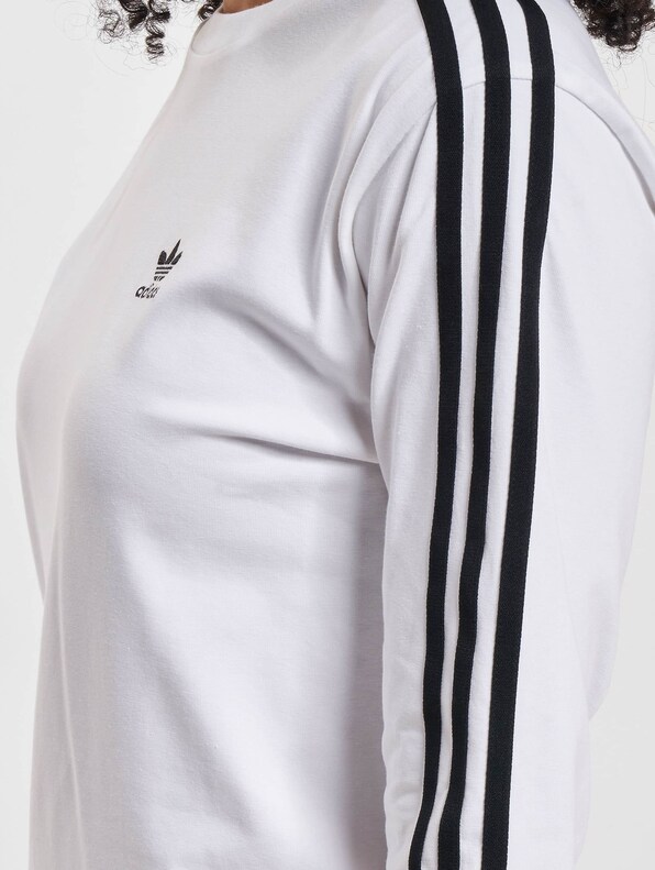  3 Stripes-4