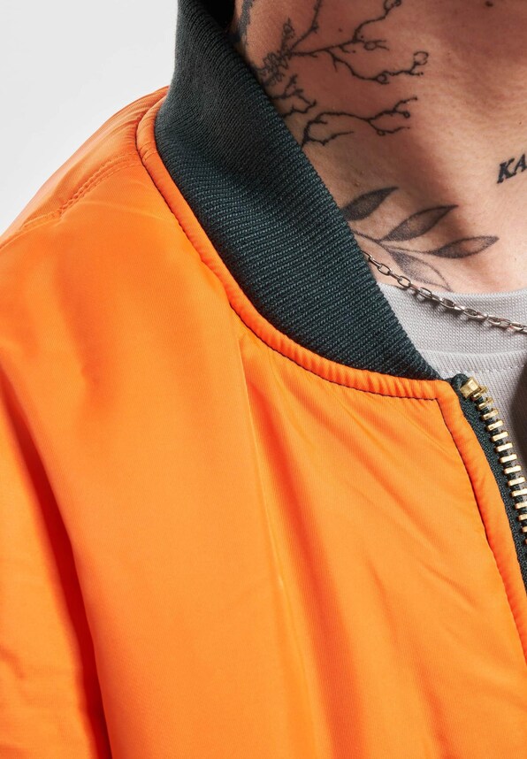 Alpha Industries MA-1 Heritage Bomberjacken-8