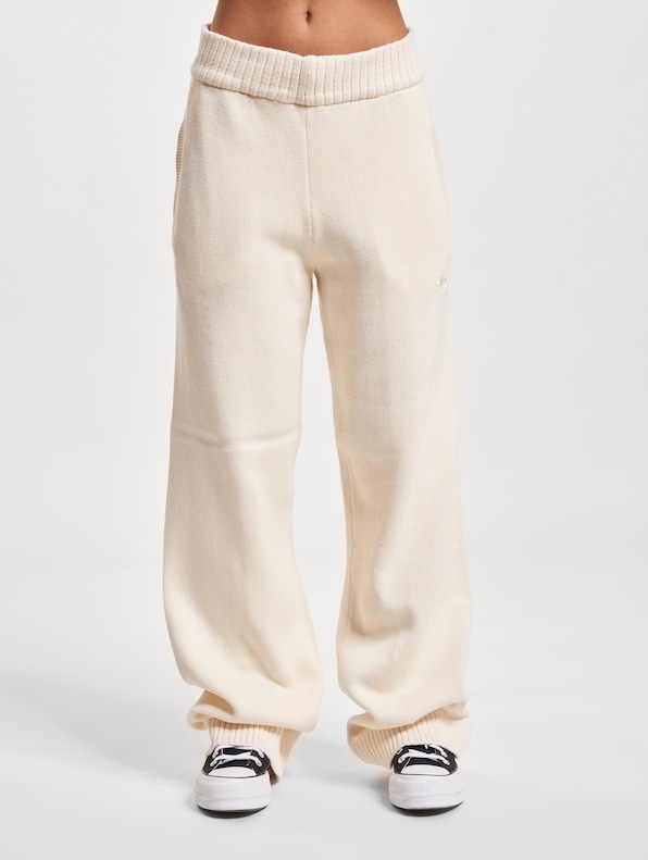 Premium Essentials Knit-2