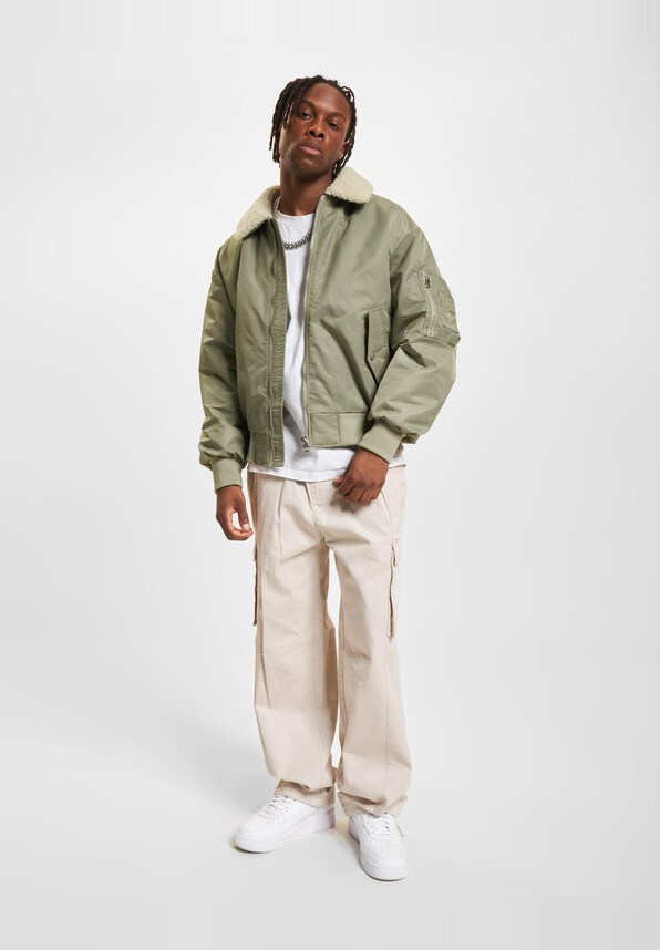 Queens Bomber -7