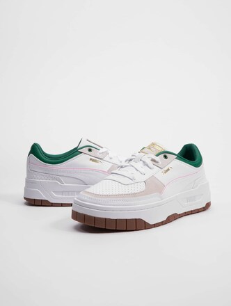 Puma Sneakers