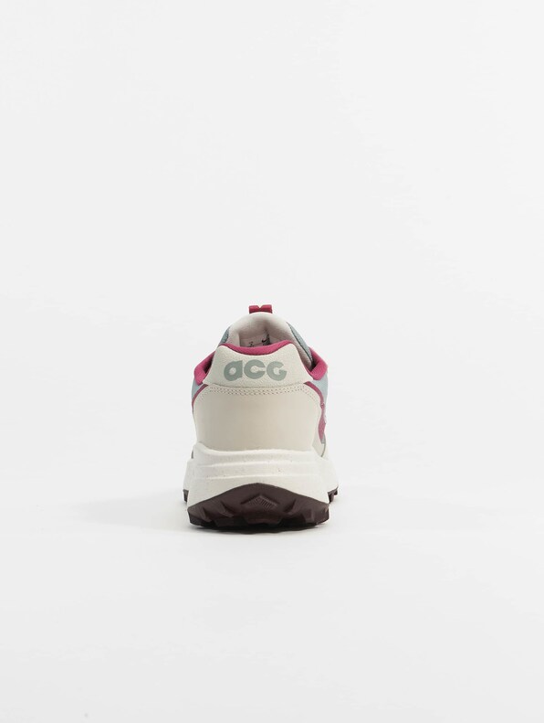 Nike Acg Lowcate Sneakers-5