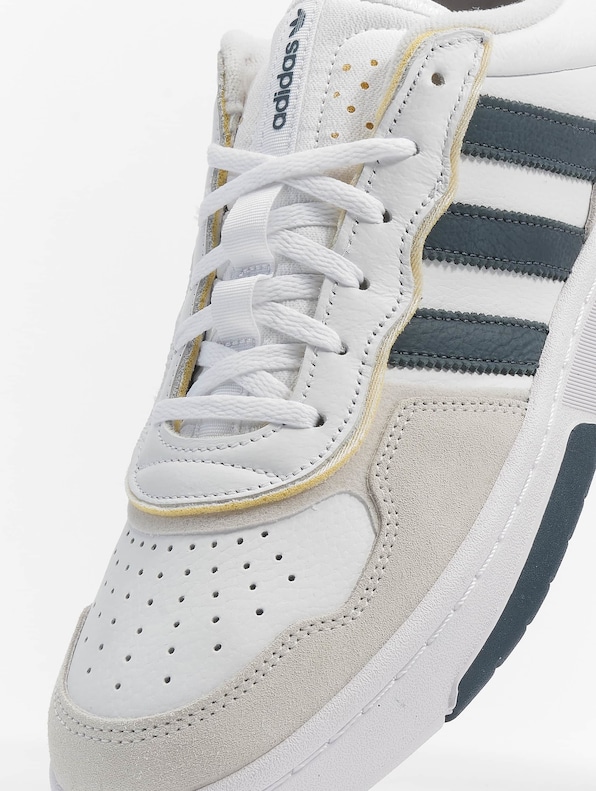 Adidas Originals Courtic Sneakers-7