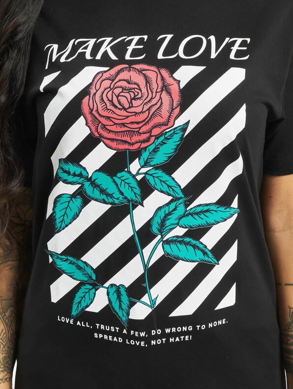  Make Love-3