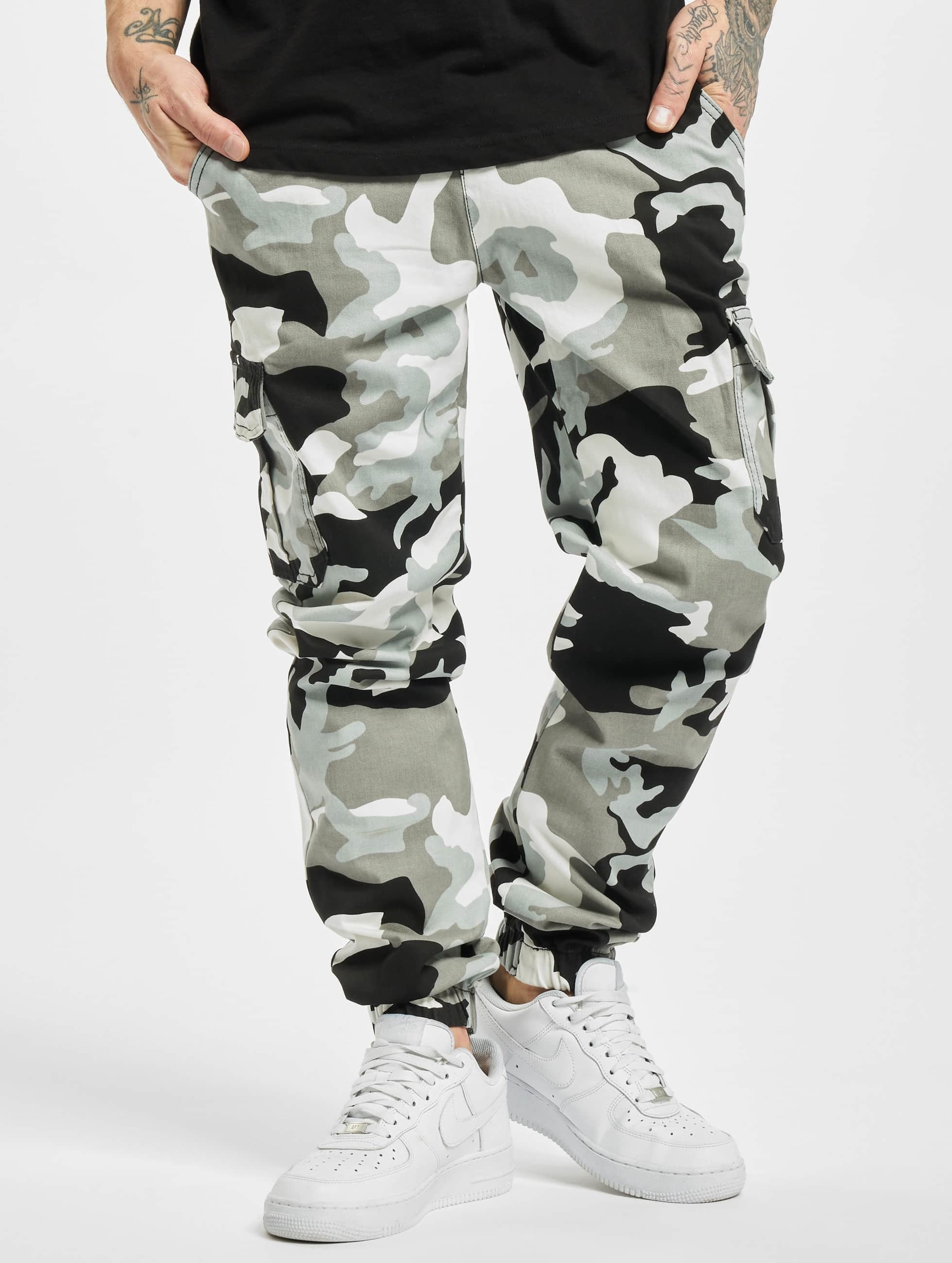 Mens camouflage jogger pants deals