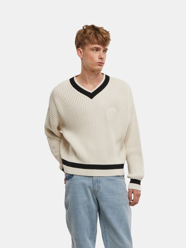 Oaklake V-Neck Knit -0