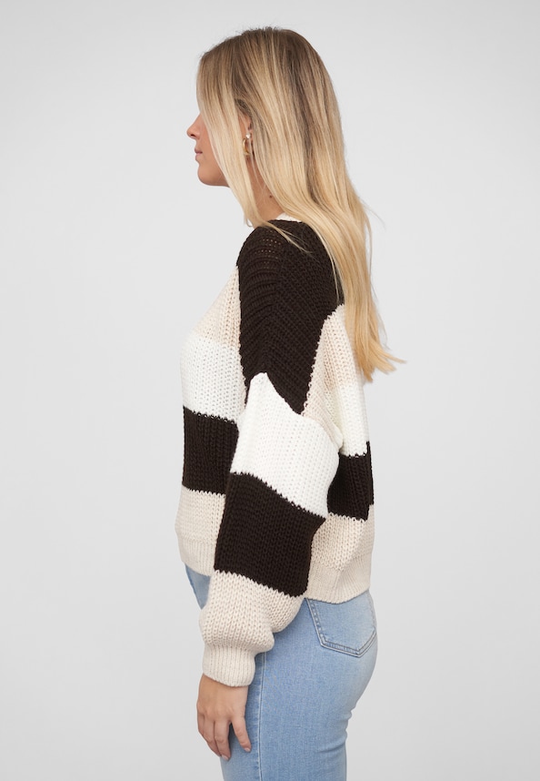Knit Sweater with stripes-2
