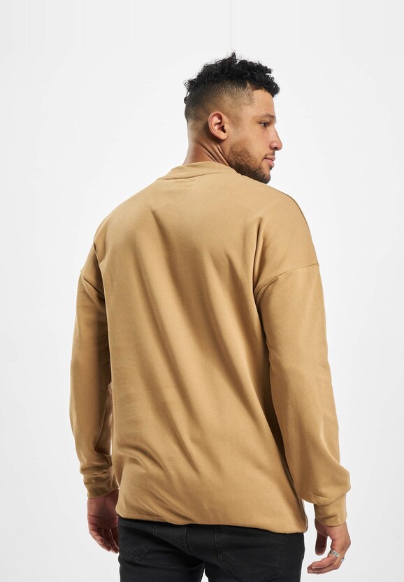 High Neck-0