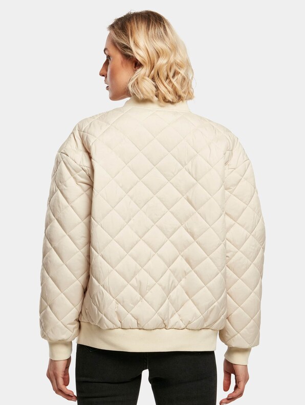 Ladies Oversized Diamond Quilted-1