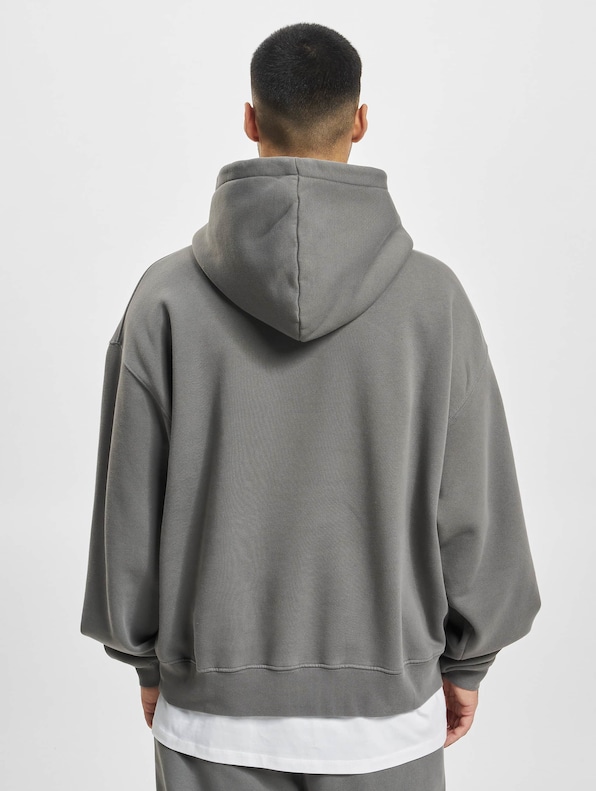Oversized -1