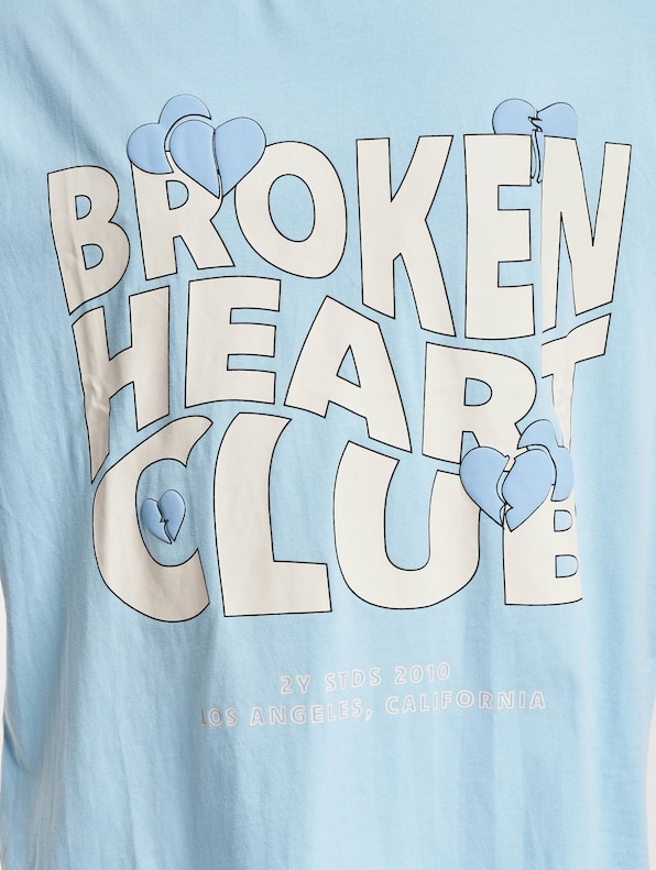 2Y Studios  Broken Heart Club Oversize  T-Shirt-3