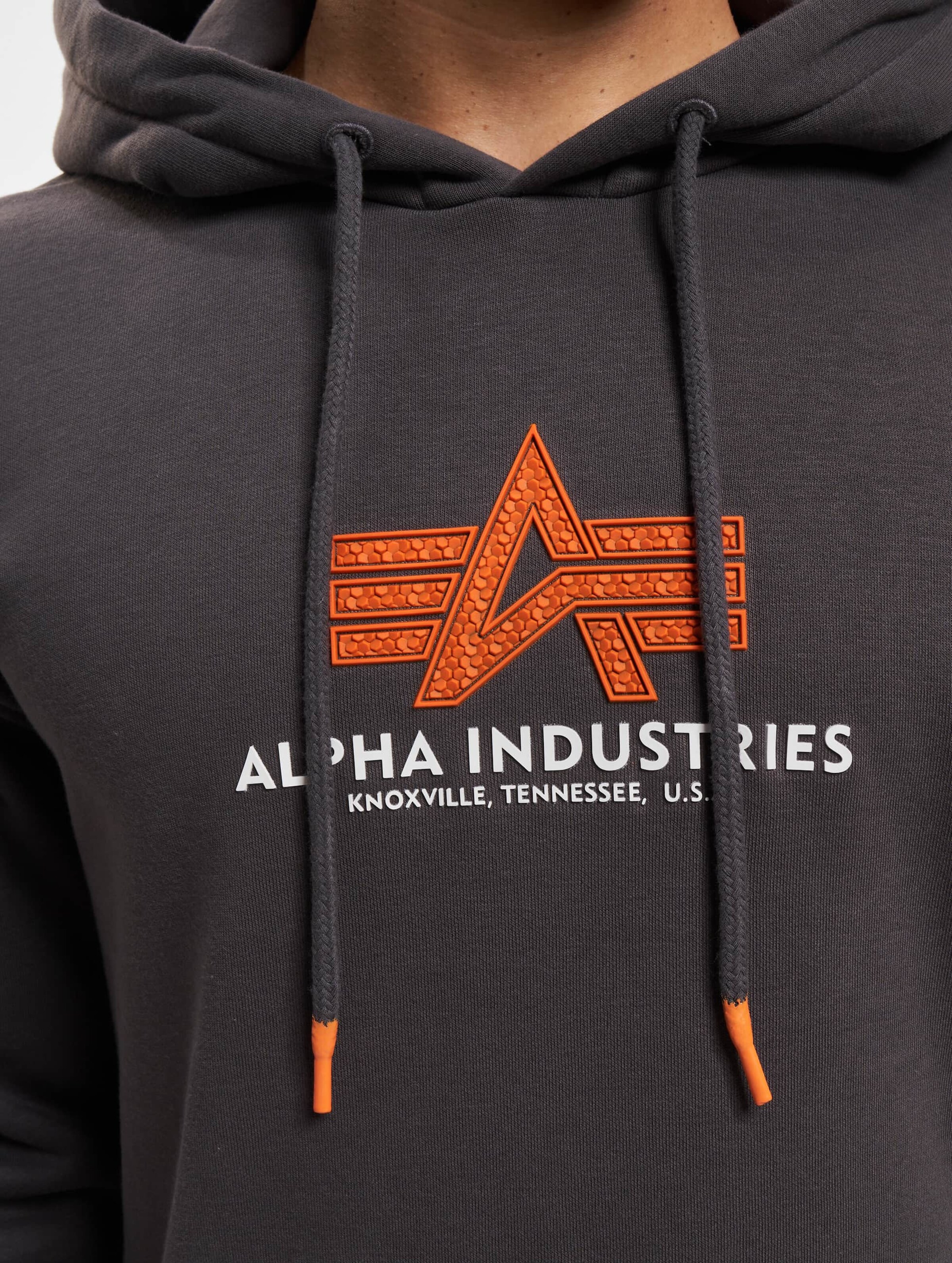 Alpha industries deals orange hoodie