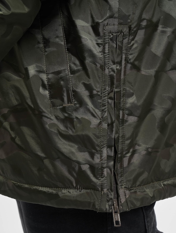  Padded Camo Pull Over -4
