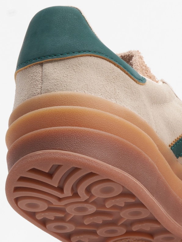 Gazelle Bold-9
