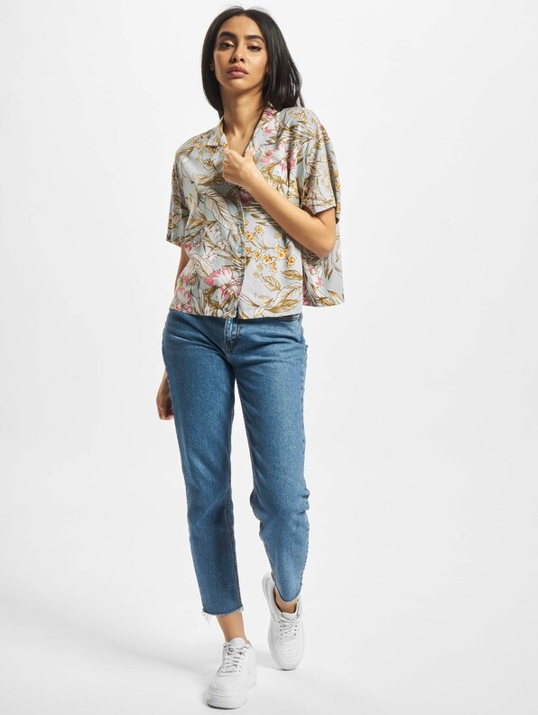 Ladies Viscose Resort-3