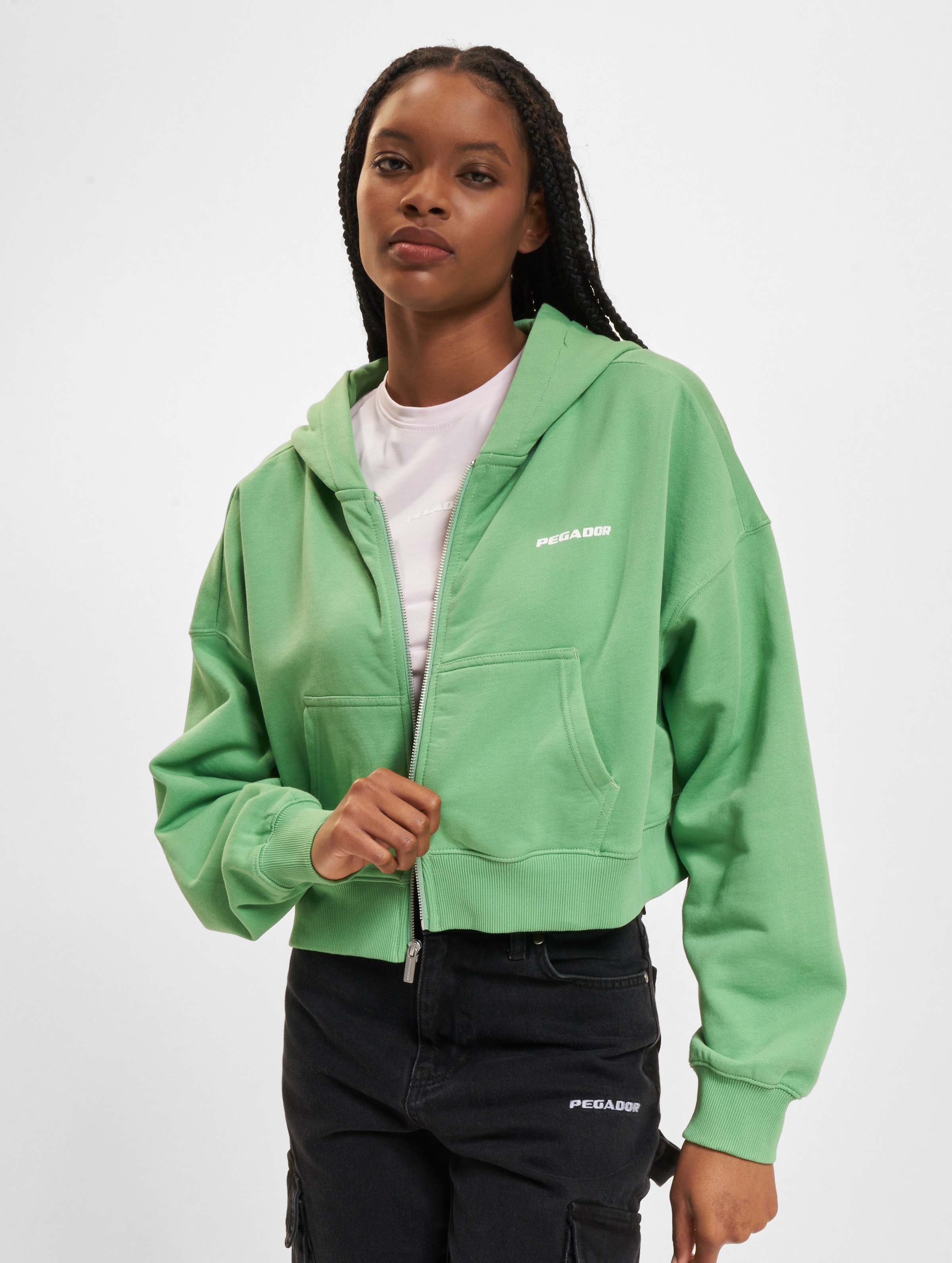 PEGADOR Lana Logo Cropped Sweat Jacket Frauen,Unisex op kleur groen, Maat XS