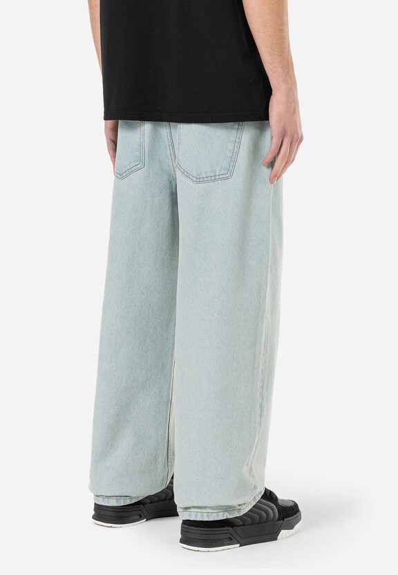 Bece Loose Jeans-1