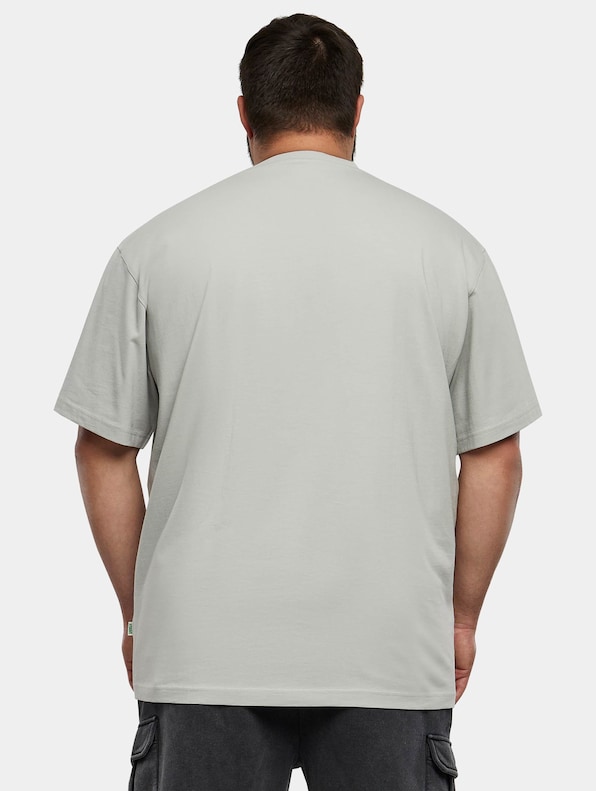 Urban Classics Organic Tall T-Shirt-1