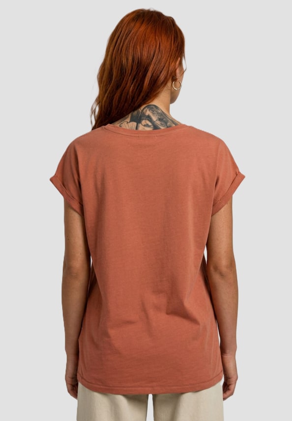 Extended Shoulder -1