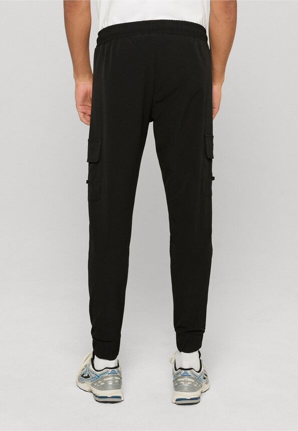 Trackpants With Dividing Seams And Pocket-1