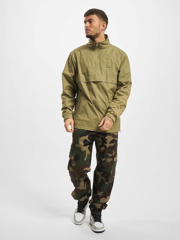 Stand Up Collar Pull Over-5