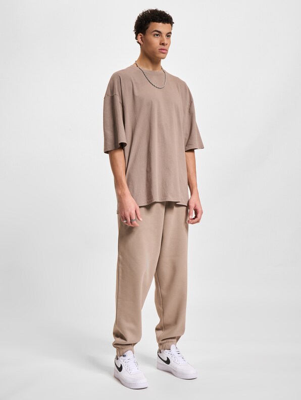 Oversized -3