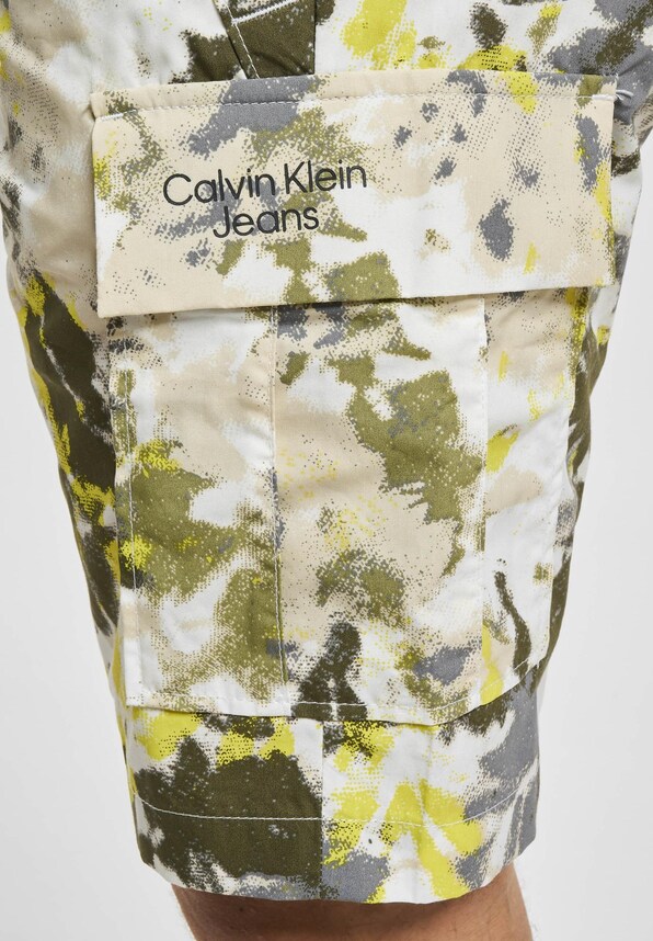 Calvin Klein Jeans Washed Shorts-4