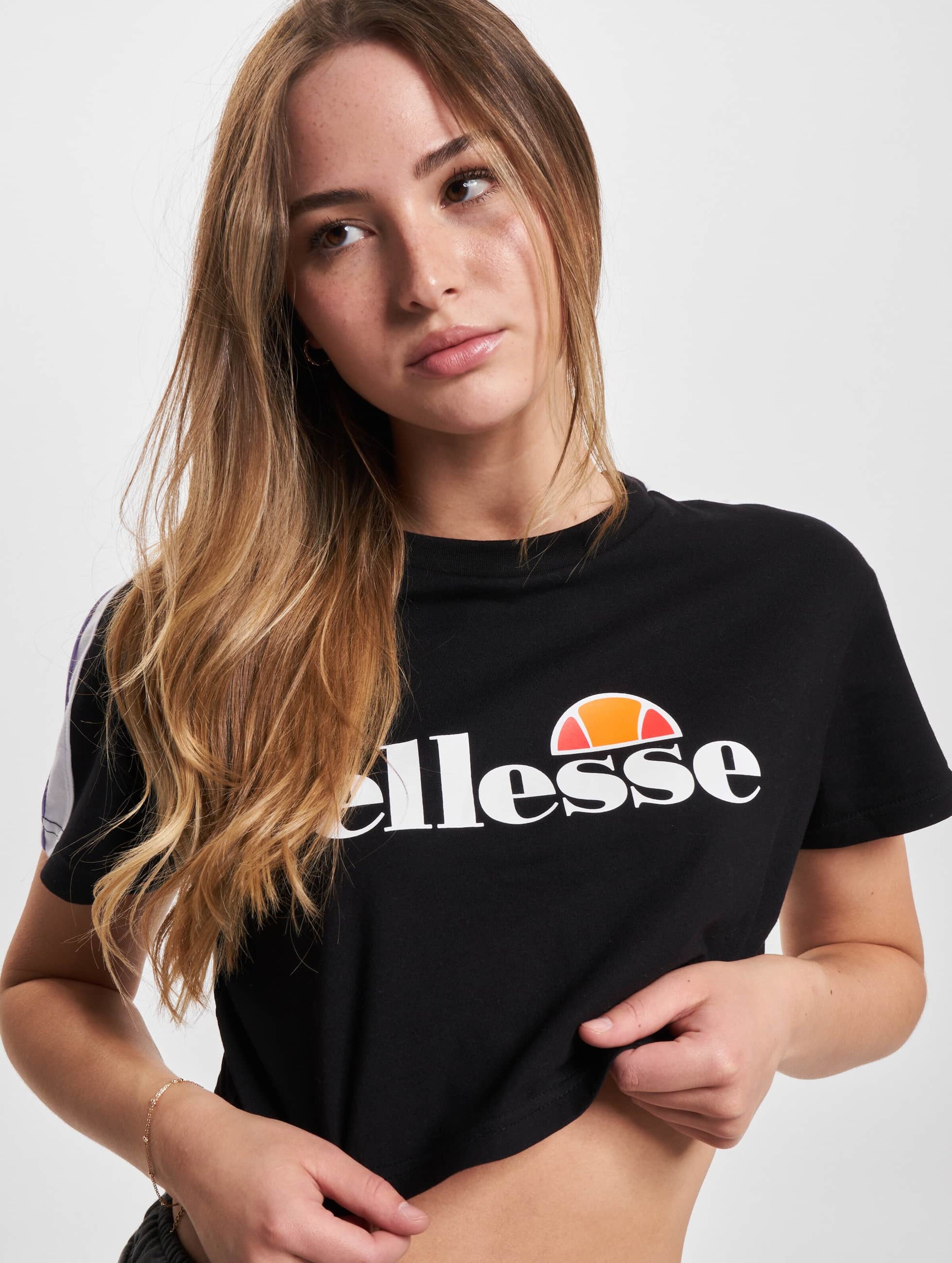 Tee shirt deals ellesse