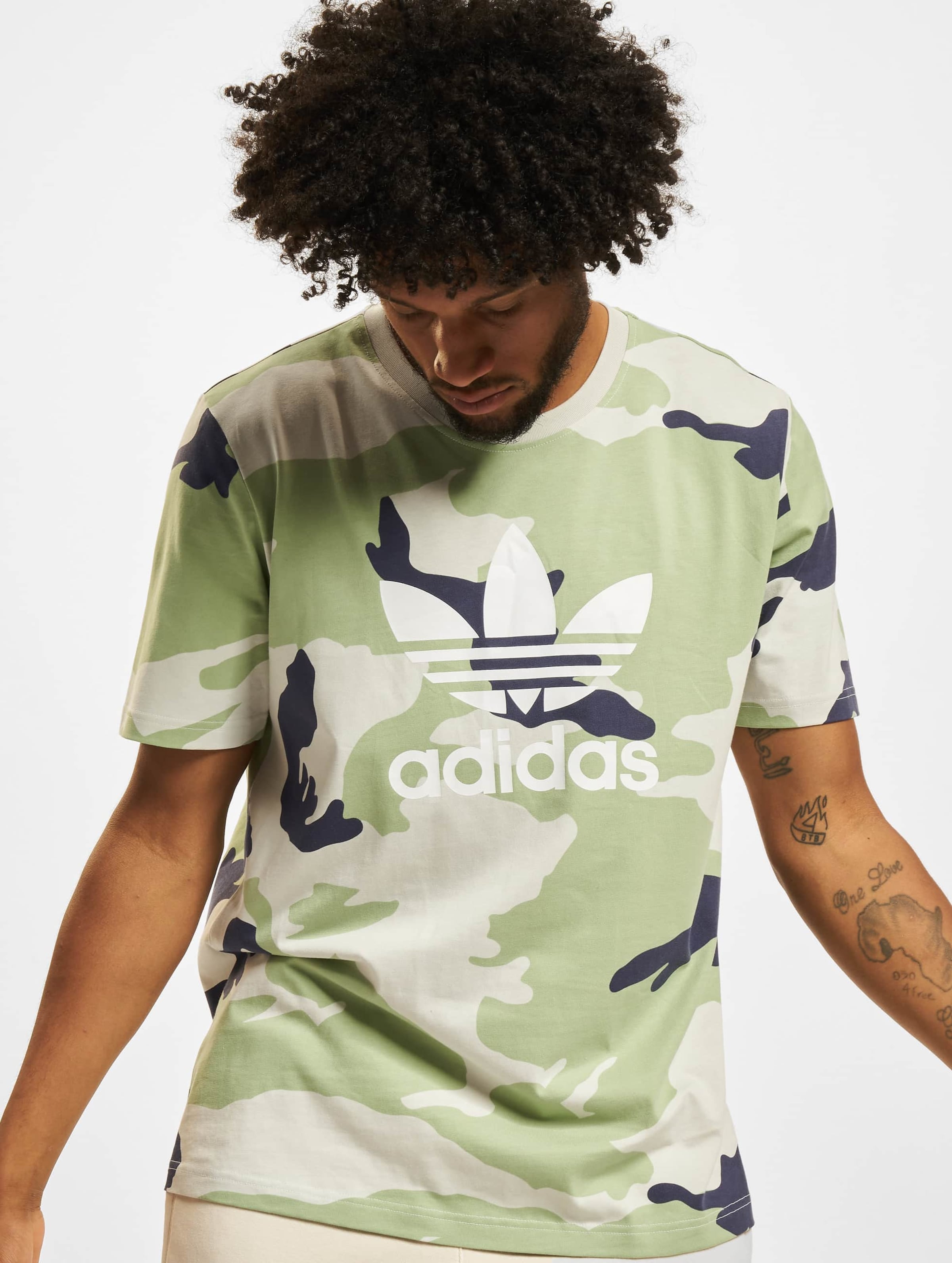 Camouflage shirt adidas online