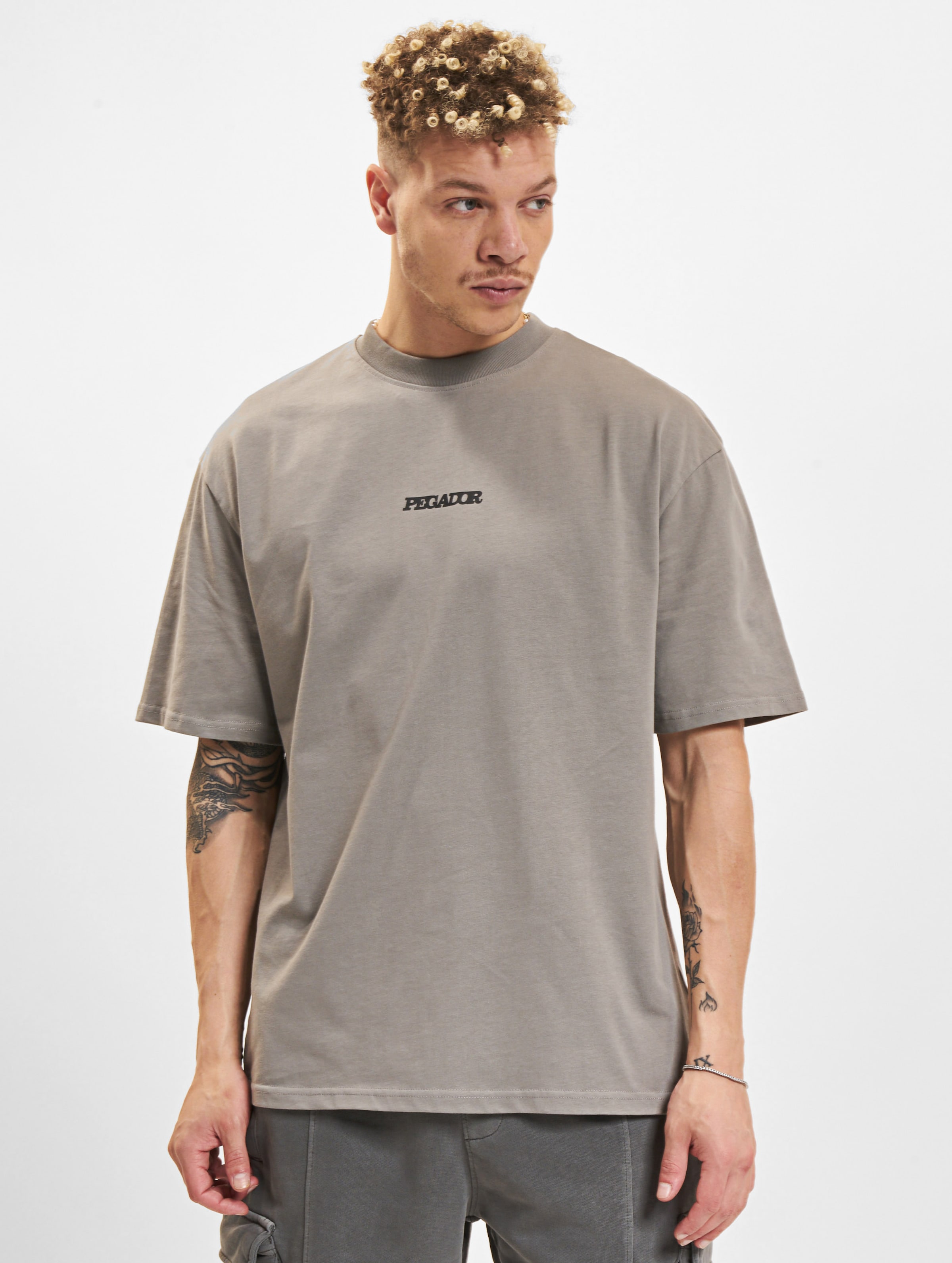 PEGADOR Ancona Oversized T-Shirts Mannen op kleur grijs, Maat M
