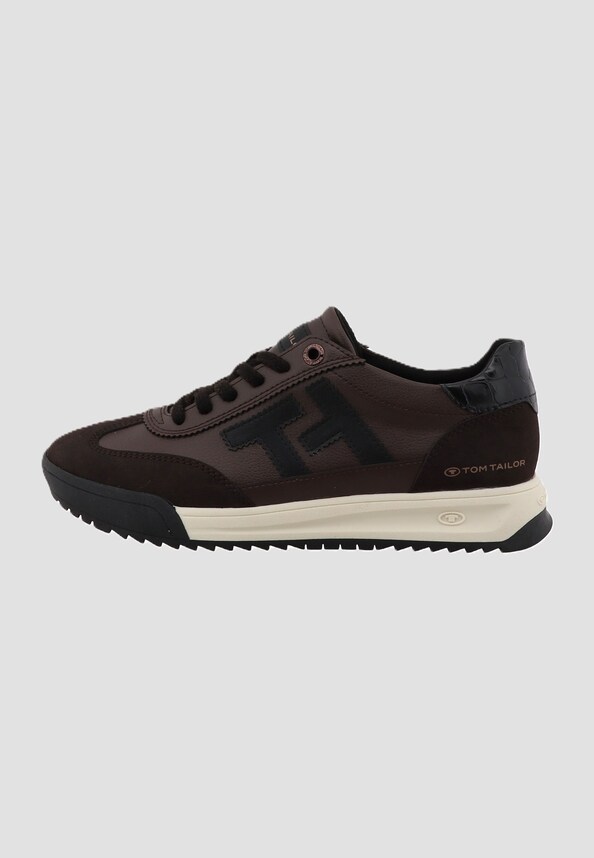 Sneakers-0