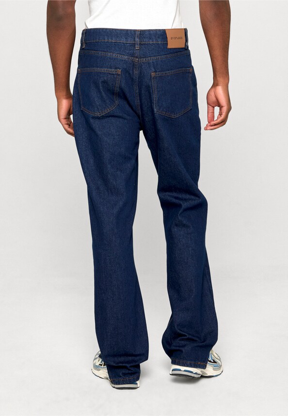 Amaru Ankle Straight Jeans-1