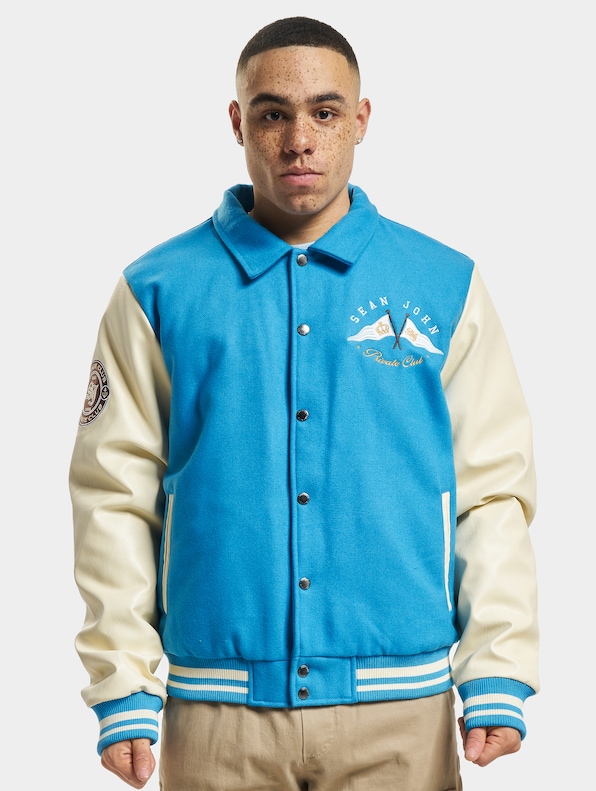 Yacht Club-2